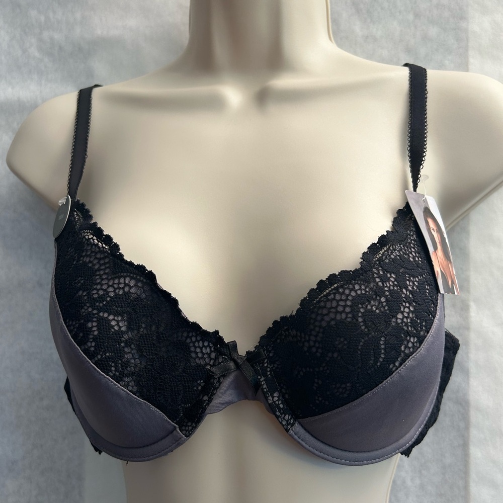 Natural Demi Black &‎ Gray Lace Bra under wire & lightly padded NWT Sz-36B. AA7
